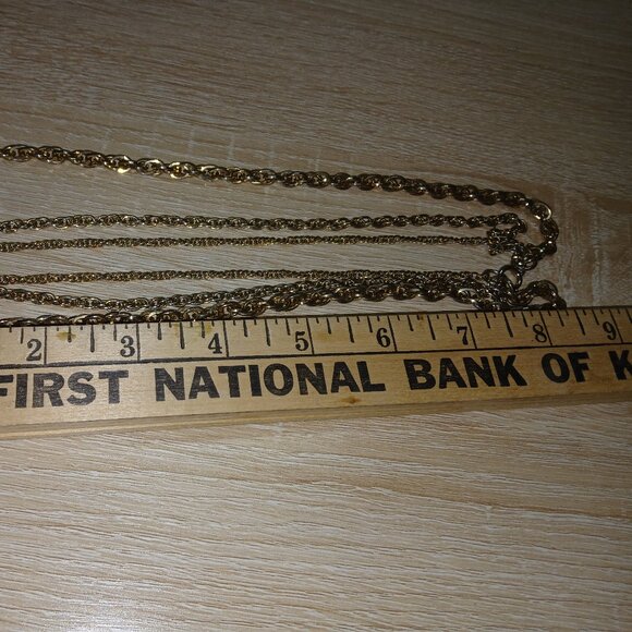 Gold Tone Layered Chains Vintage Necklace Costume Jewelry #106 - Picture 12 of 13